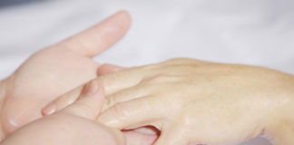 Odżywka do paznokci micro cell – zadbaj o dłonie