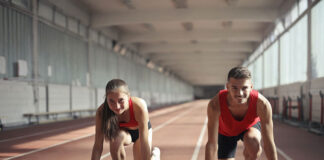 Jak wybrać buty do biegania z kolcami