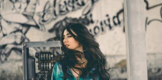 Najlepsze naturalne składniki do wzmocnienia włosów