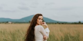 Czy stosowanie odżywek do włosów jest konieczne dla utrzymania ich zdrowia i piękna?