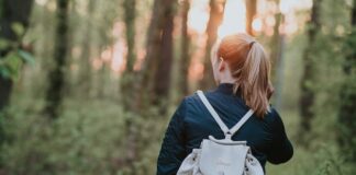 Historia i ewolucja zawiązywania włosów