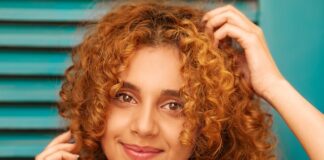 Jakie są różnice między lokowaniem, prostowaniem a trwałym trwałym ondulowaniem włosów