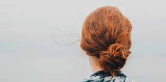 Suszenie włosów w sposób naturalny