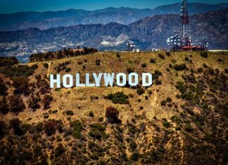 Ile trzymają się fale Hollywood? Ile trzymają się fale Hollywood?